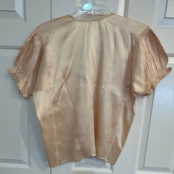 Cream-Colored Embroidered Peasant Blouse XL - Picture 6 of 12